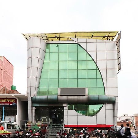 Oyo 45398 Kunal Hotel Etāwah Buitenkant foto